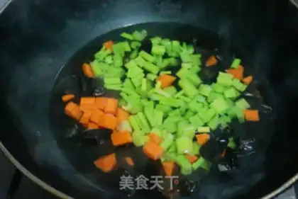 Make Celery peanuts step 3