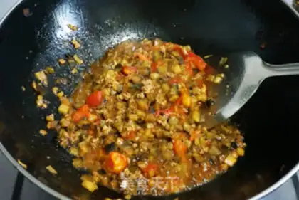 Make Spaghetti sauce step 3