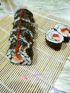 Make Five colour sushi rolls step 5