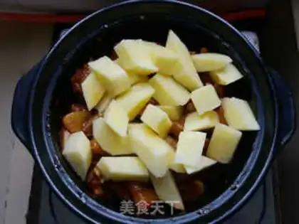 Make Chicken Sanbao Potato step 5