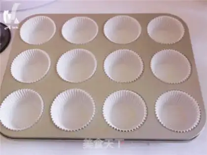 Make No sour cream cake step 0