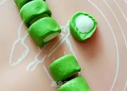 Make The most beautiful dumpling step 3