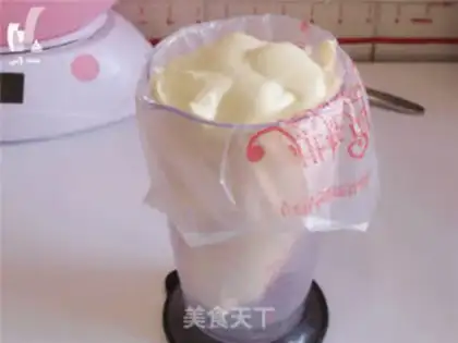 Make No sour cream cake step 10