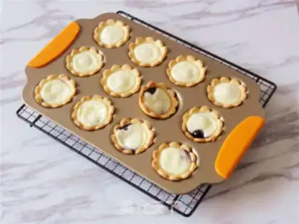 Make Mini-Blueberry Cheese step 20