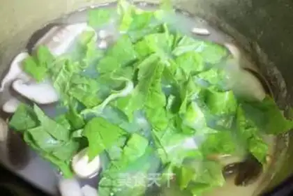 Make Porridge of mushrooms step 4
