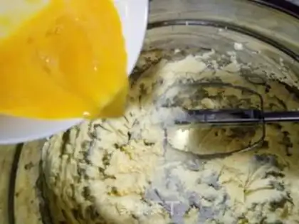 Make Soft cupcakes step 1