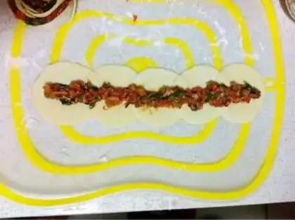 Make Shrimp heart roses steam step 3