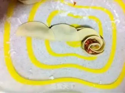 Make Shrimp heart roses steam step 5