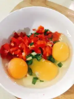 Make A thick egg burn step 0