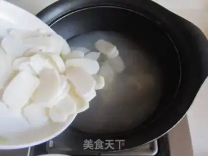 Make Blue fish cake step 2