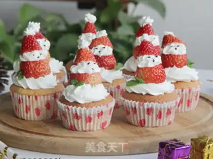 Make Santa Cake step 14