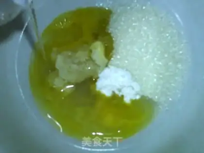 Make A melon banana souffle step 1