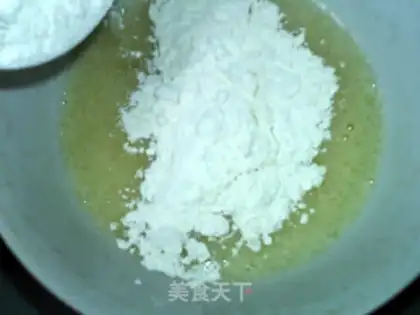 Make A melon banana souffle step 4