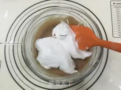 Make Zebra line cake roll step 14