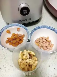 Make Peach almond peanuts step 2