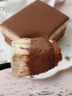Make Double chocolate mousse cake step 34