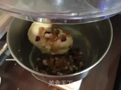 Make Italian Christmas bread, Penny Tony step 12