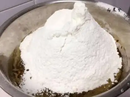 Make Gingerbread house step 5