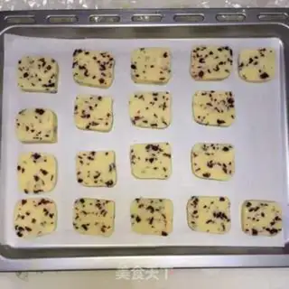 Make Cranberry cookies step 11