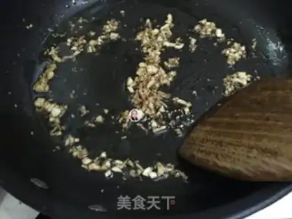 Make Garlic lettuce step 7