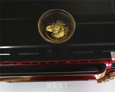 Make A sweet, sweet Christmas chicken step 8