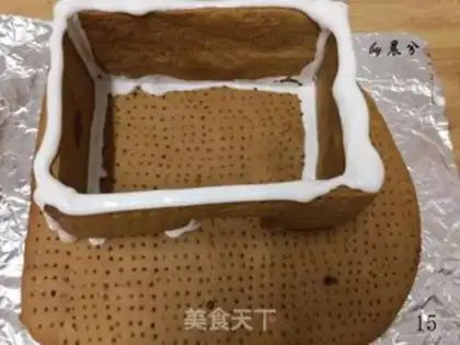 Make Gingerbread house step 15