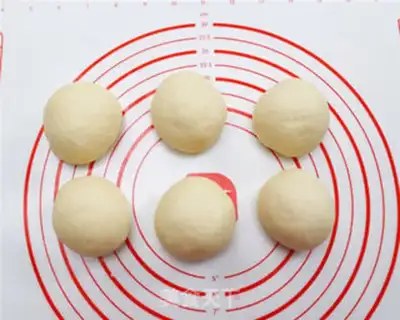 Make ♪ Christmas croissants ♪ step 5
