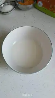 Make Christmas Ring Cake step 2
