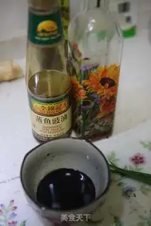 Make Rich peacocks open their fish step 14