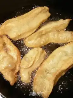 Make The family kitchen step 11