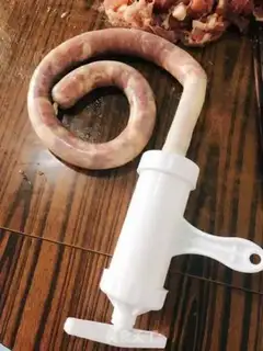 Make Chongqing wide sausage step 3