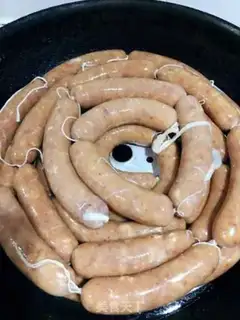 Make Chongqing wide sausage step 4