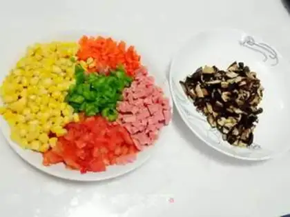 Make Mushroom corn ham rice step 1