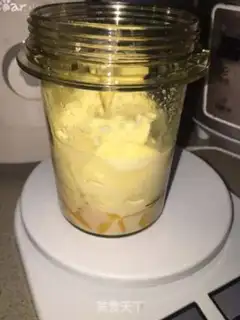 Make Mango cheese on a tea cake step 4