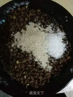 Make Homemade pepper salt step 2