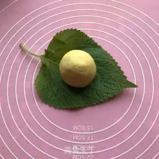 Make Sticky bean buns step 3