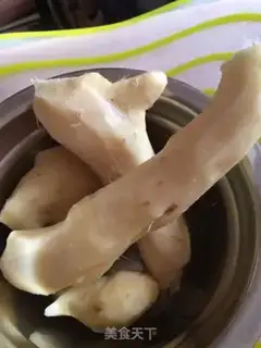 Make Black sugar, red dates, ginger tea step 2