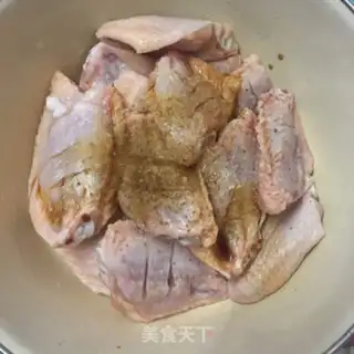 Make Roasted chicken wings step 1