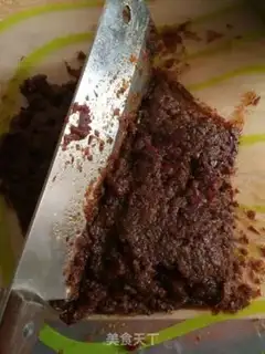 Make Black sugar, red dates, ginger tea step 5