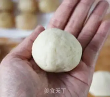 Make Lotus souffle step 12
