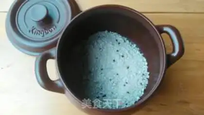 Make A casserole with salt and chicken step 3