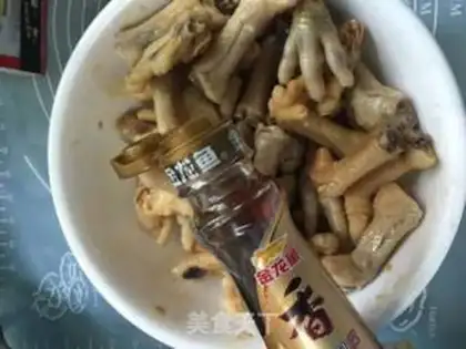 Make Salt chicken claws step 5