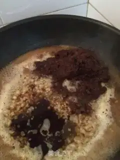 Make Black sugar, red dates, ginger tea step 6