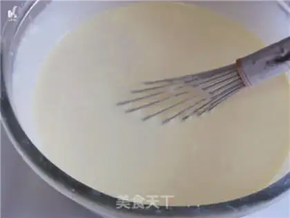 Make "Christmas tree twists and turns with a sauerkraut sauce." step 8
