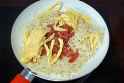Make June sauce for noodles step 5