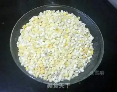 Make Corn porridge step 0