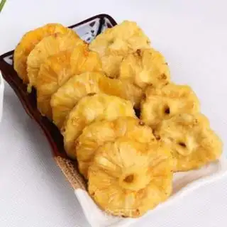 Make Pineapple pretzels step 0