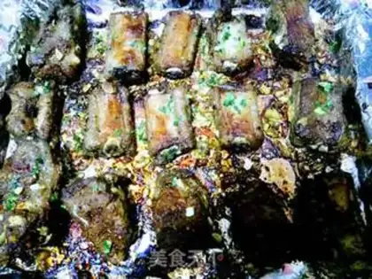 Make Garlic roasted ribs step 1