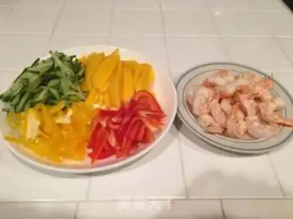 Make The cross-shrimp spring roll step 1