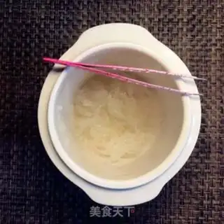 Make "Red-tree ice cream swallow nest." step 2